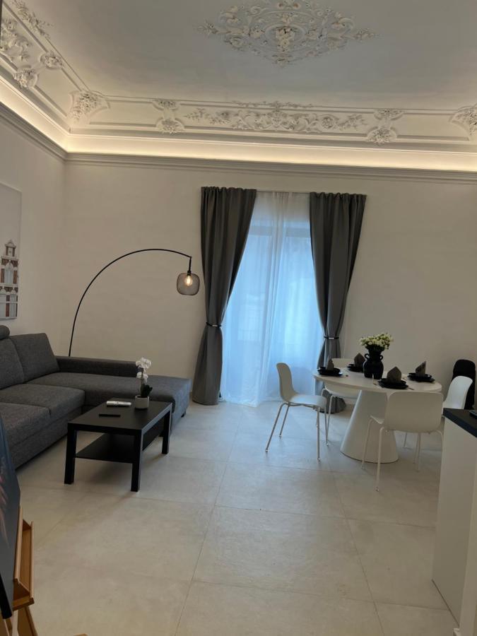 La Maison Del Bell'Antonio - Catania Downtown Luaran gambar
